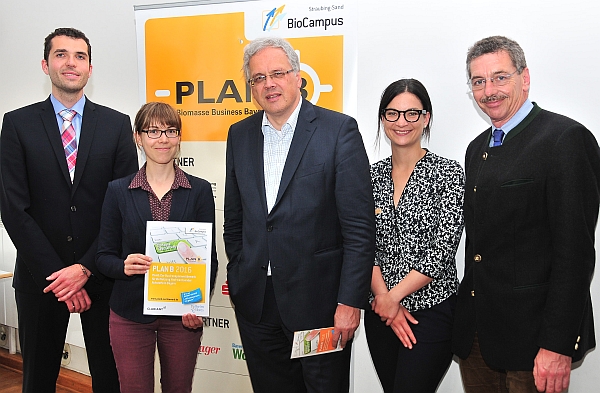 Auch Oberbayerns Regierungspräsident Christoph Hillenbrand macht Werbung für "Plan B" - den Businesswettbewerb auf dem Gebiet Biomasse. 