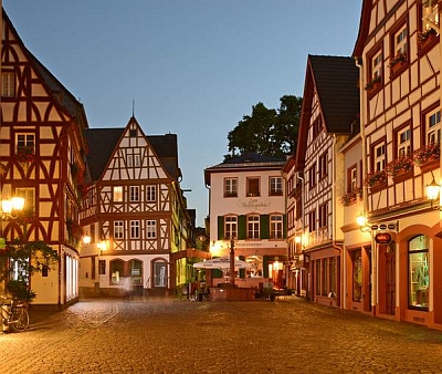 Die Altstadt von Mainz lädt zum entspannten Bummeln ein. - Foto: djd/nicko-cruises.de