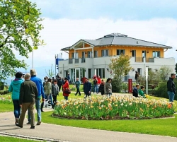 In der "World of Living" in baden-württembergischen Rheinau-Linx können Besucher zahlreiche Musterhäuser besichtigen.