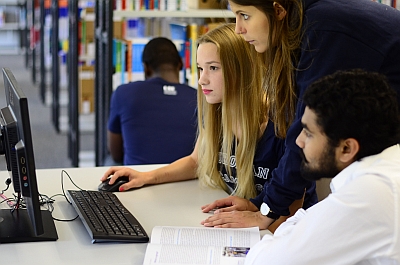 Beim Schnupperstudium an der THD können Schülerinnen und Schüler einen Tag den Campus erkunden und wertvolle Informationen rund um das Studium in Deggendorf sammeln.
