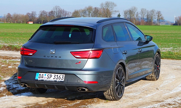 Seat Leon 300 Cupra ST. - Foto: amp