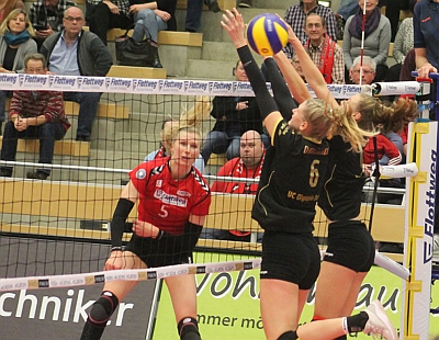 Angriffsszene mit Laura Künzler - Foto: Stolzenberg