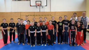 An dem Pointfighting Sparringstreff beteiligten sich auch Kinder und Jugendliche - Foto: Babel