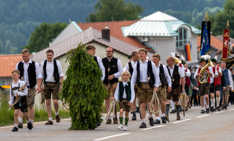 Start zum Englmarisuchen