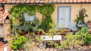 Die Terrasse als verlängertes Wohnzimmer nutzen