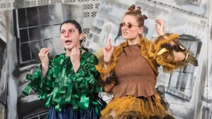 KULTURmobil bringt Faust und Enten-Abenteuer nach Parkstetten