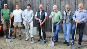 Mehr als nur ein Stadl: Kirchroth macht Platz zum Feiern