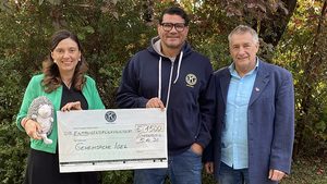 Kiwanis-Club Straubing unterstützt „Geheimsache Igel“ im Landkreis