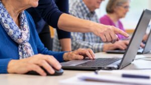 Computerkurs in leichter Sprache an der VHS Straubing